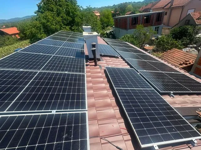 Solarna elektrana na krovu porodične kuće