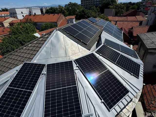 Solarna elektrana na krovu porodične kuće
