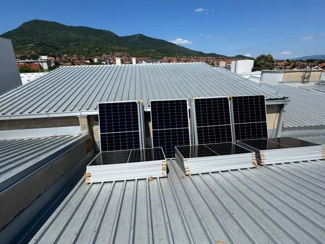 Solarna elektrana na krovu poslovnog objekta